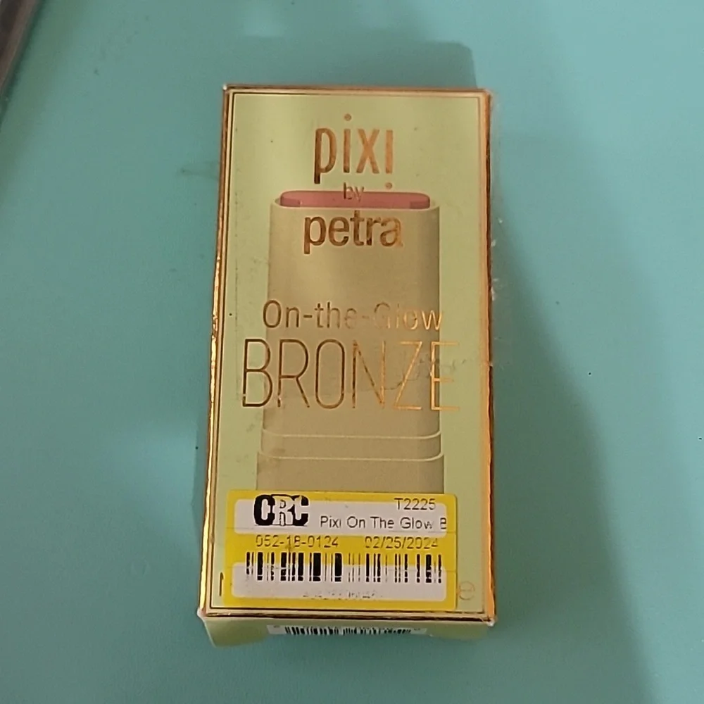 Pixi On-the-Glow Bronze Tinted Moisture Stick - Softglow By Petra